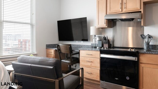 Photo - 302 13th St S Unit 504