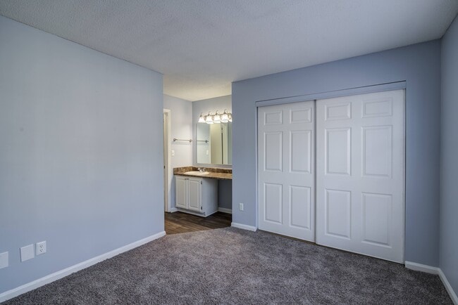 Photo - Bradford Pointe