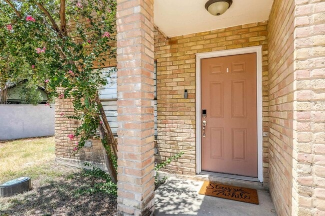 Photo - 112 Merlin Rd Unit 35