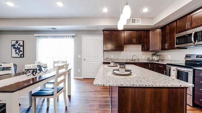 Photo - Encore Apartments