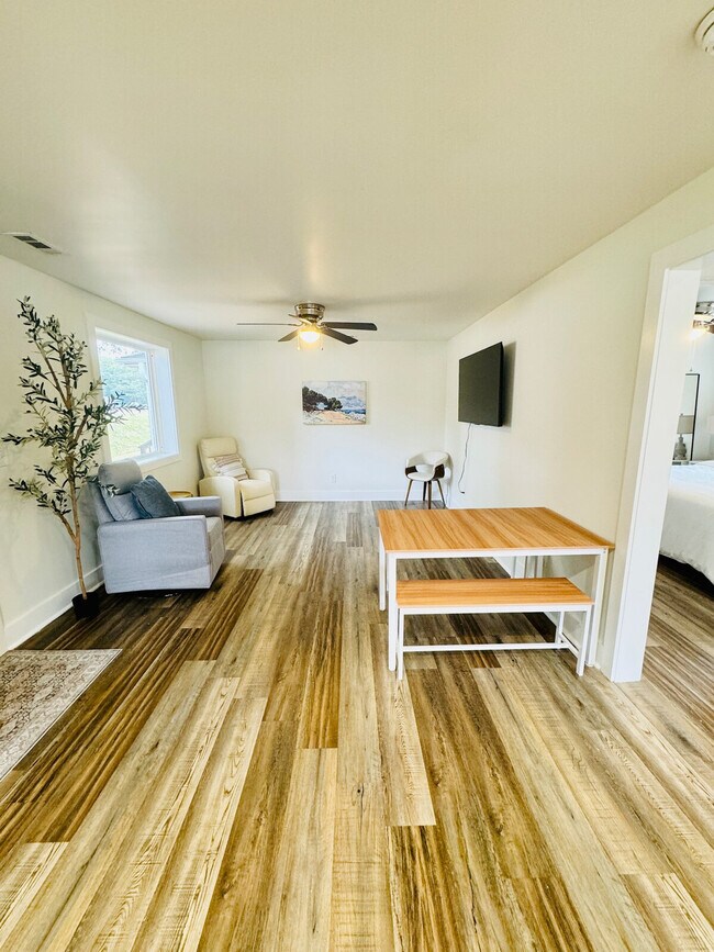 Photo - 104 Smythe St Unit ID1234781P