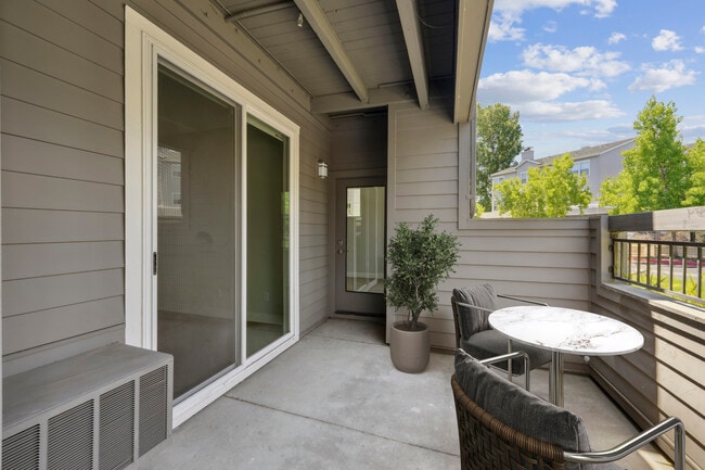 Balcony - Avalon Fremont