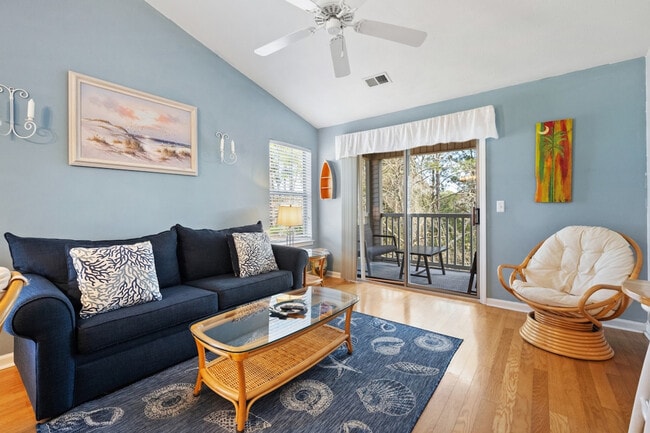 Building Photo - 598 Blue Stem Dr Unit SI ID1253368P