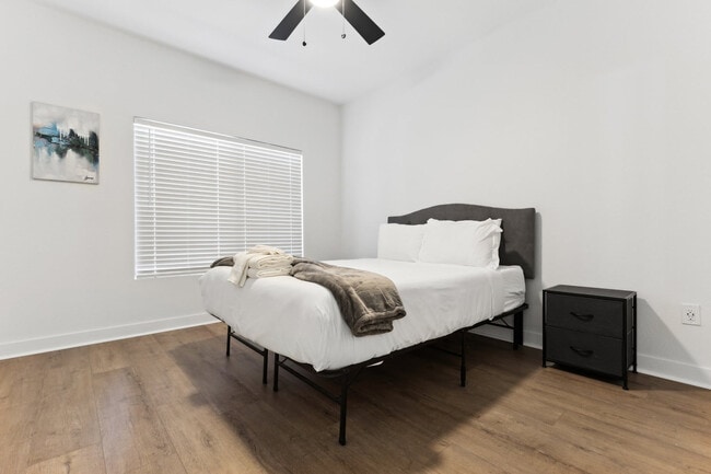 Photo - 875 W Pecos Rd Unit ID1047720P