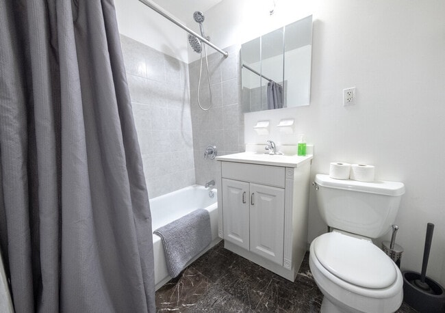 Photo - 328 E 74th St Unit SI ID1032011P