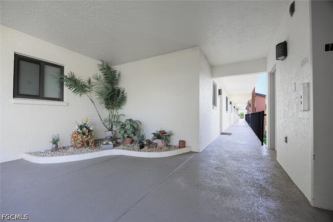Photo - 16200 Bay Pointe Blvd Unit 206