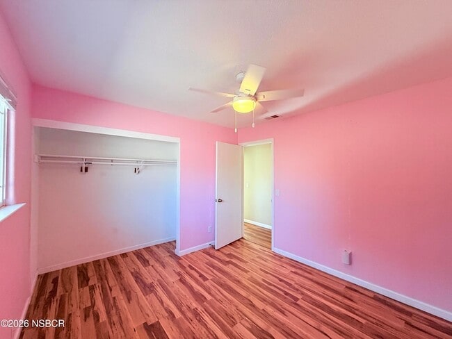 Photo - 4031 Hillview Rd