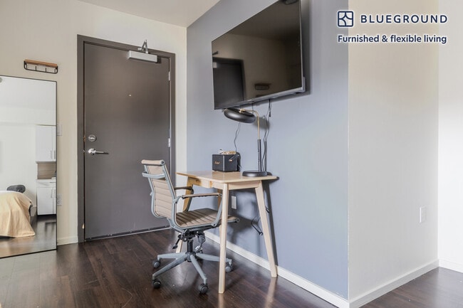 Photo - 5001 Brooklyn Ave NE Unit FL5-ID918