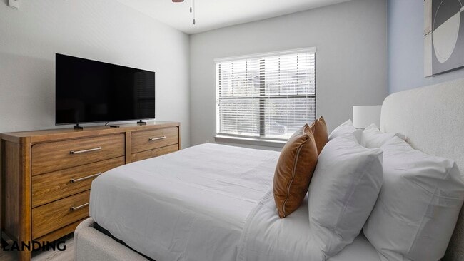 Photo - 4689 Mustang Pkwy Unit 5206