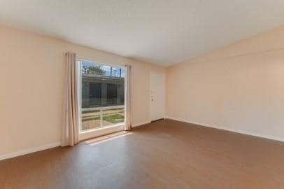 Photo - 610 W 51st St Unit 103