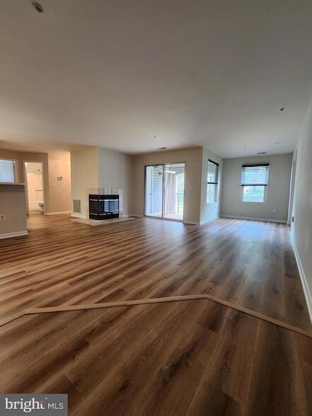 Photo - 10 Greystone Ct Unit F