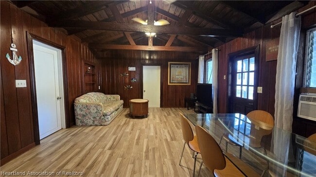 Photo - 44 Crawford Dr