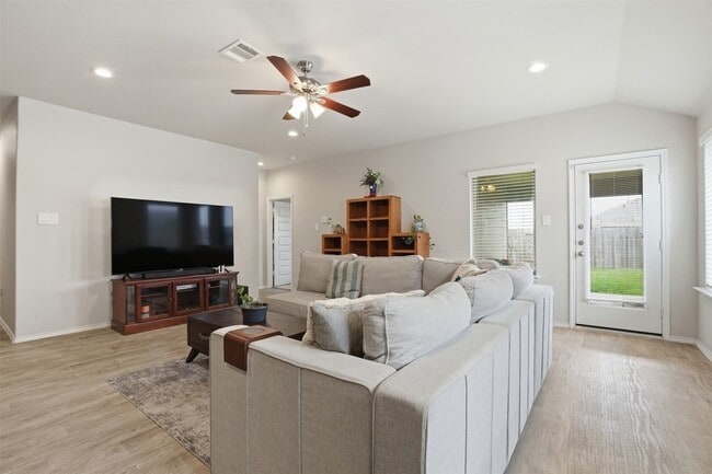 Photo - 11016 33rd Ave N