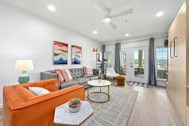 Building Photo - 3404 American Dr Unit ID1295592P