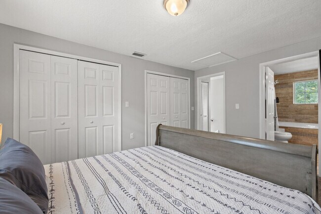 Photo - 4314 E Henry Ave Unit SI ID1244363P