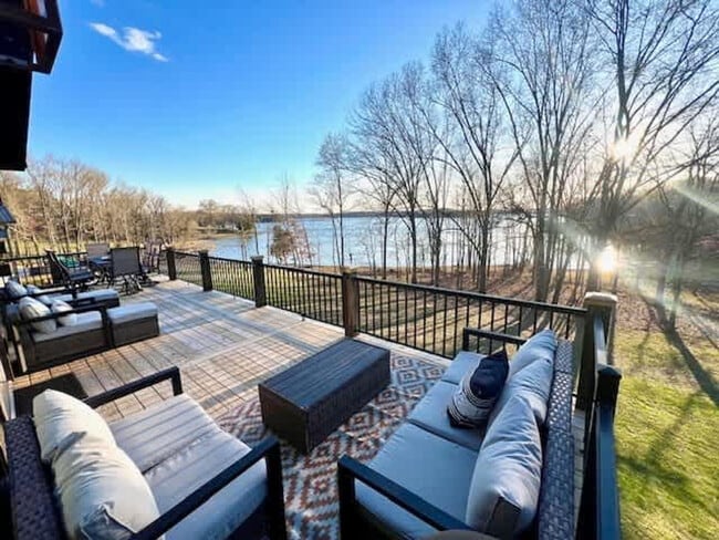 Photo - 82 Tuckaway Ridge Unit SI ID1051663P