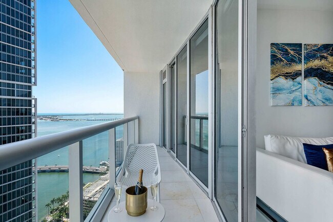 Photo - 485 Brickell Ave Unit SI ID1240493P