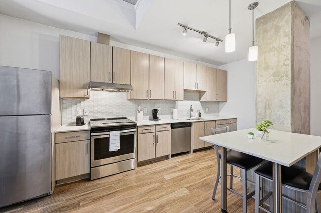 Photo - 28 Woolfe St Unit SI FL3-ID1509631P