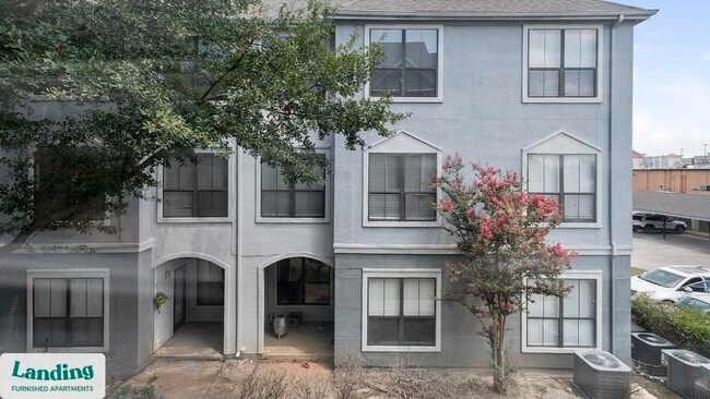 Photo - 2500 Woodland Park Dr Unit E210.1408857