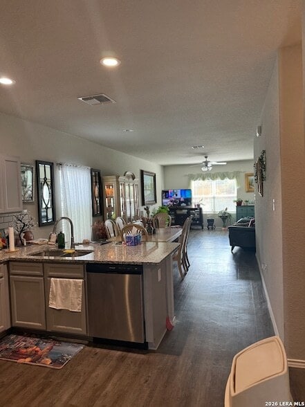 Photo - 9042 Halbert Falls