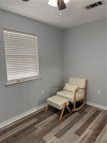 Photo - 303 Timber Ridge Dr