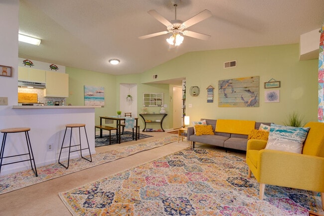 Building Photo - 140 Spanish Oak Dr Unit SI FL3-ID1609846P