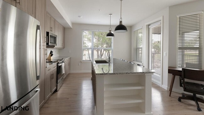 Photo - 5219 Rogers Rd Unit 6303