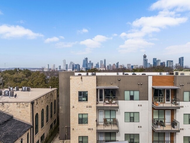 Photo - 207 W Johanna St Unit 306