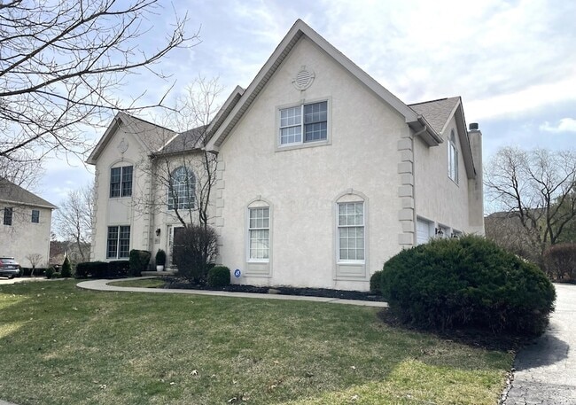 Building Photo - 4823 Vista Ridge Dr