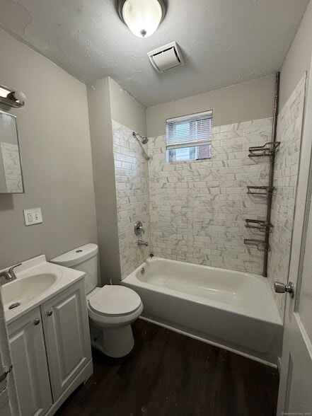 Photo - 119 Carmel St Unit 3