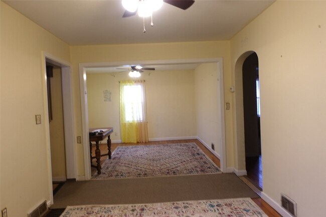 Photo - 57 Fowler Ave