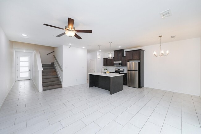 Photo - 9921 Borna Dr