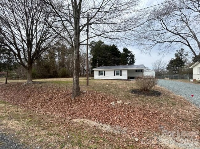Photo - 1016 Boyd Allman Rd