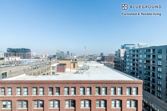 Photo - 939 W Washington Blvd Unit FL9-ID293