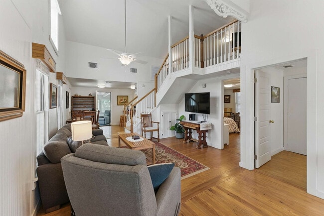 Photo - 175 Fredericksburg Rd Unit ID1351231P