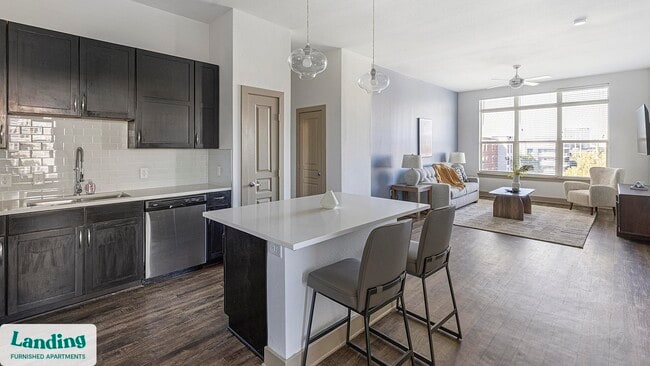 Photo - 5005 Galleria Dr Unit 1400.1412048