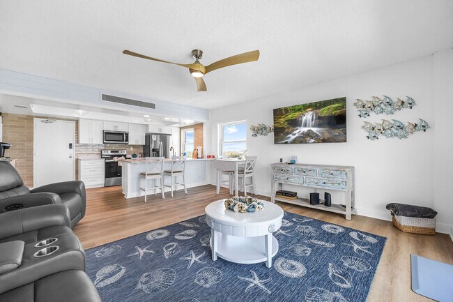 Photo - 205 Jimmy Buffett Mem Hwy Unit FL6-ID1245240P