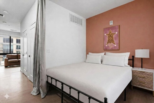 Photo - 330 E Vermont St Unit SI ID1312604P