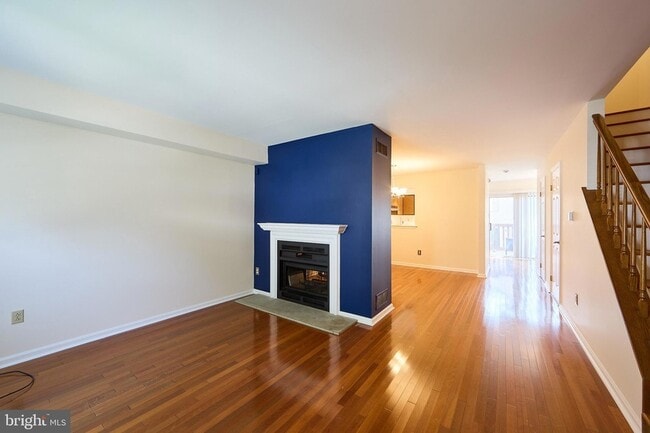 Photo - 1803 Stoneham Dr