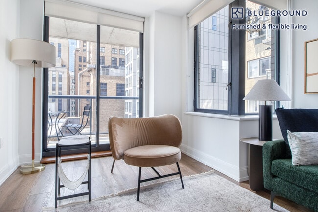 Photo - 290 3rd Ave Unit FL9-ID1158