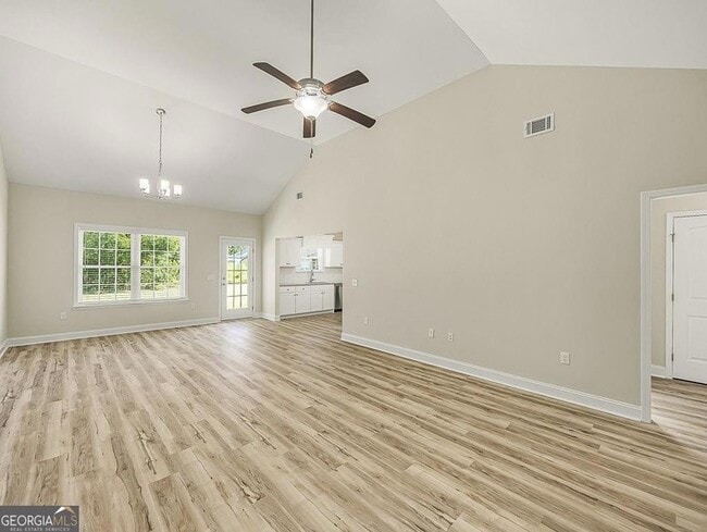 Photo - 1002 Oglethorpe Ln