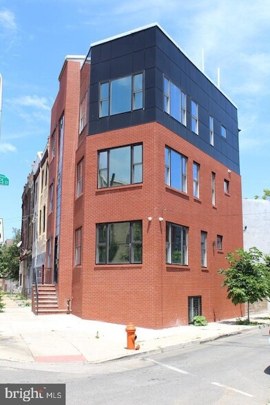 Photo - 3017 Ridge Ave