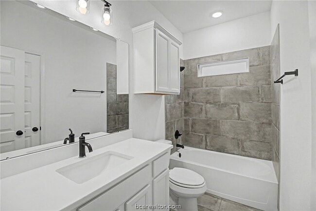 Photo - 3116 Brady Ct