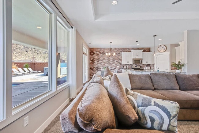 Photo - 3364 W 2490 S Unit ID1250633P