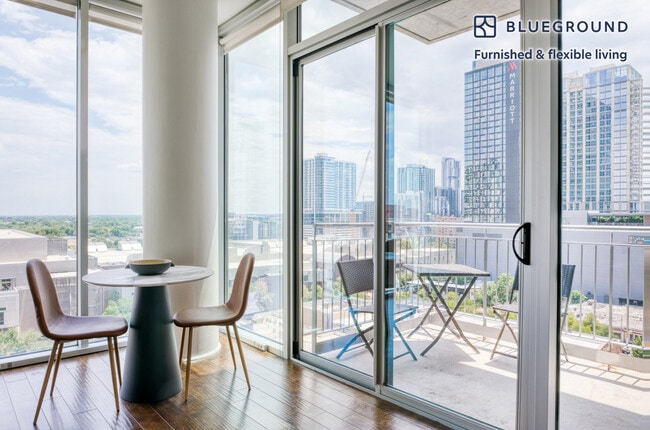 Photo - 301 Brazos St