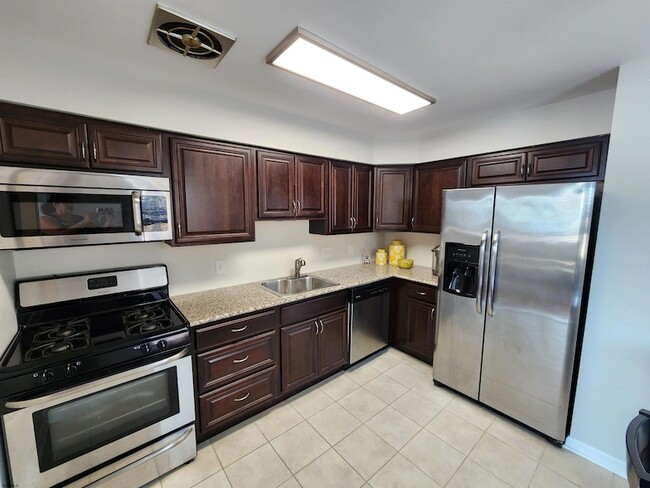 Photo - 15 36th St Unit 15