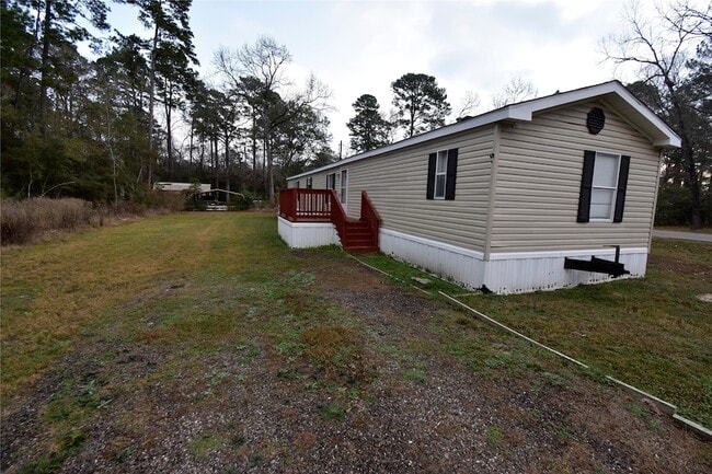 Photo - 2 Lakeview Ln