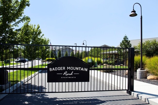 Photo - Badger Mountain Ranch