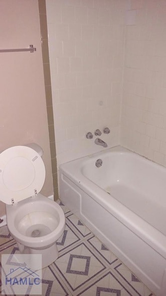 Photo - 129 Rolland St