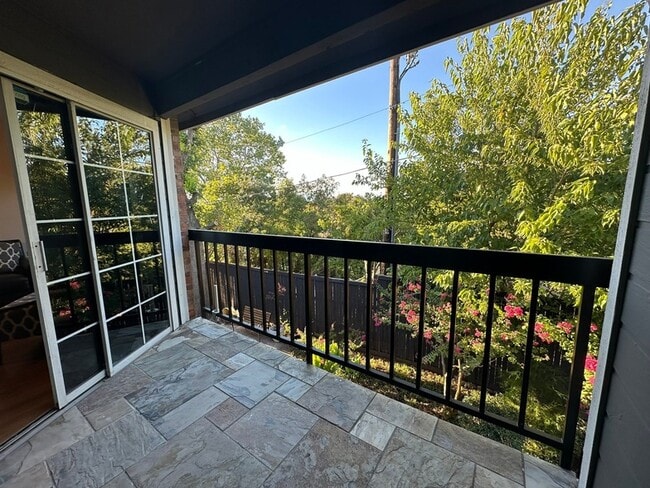 Photo - 18333 Roehampton Dr Unit 1524